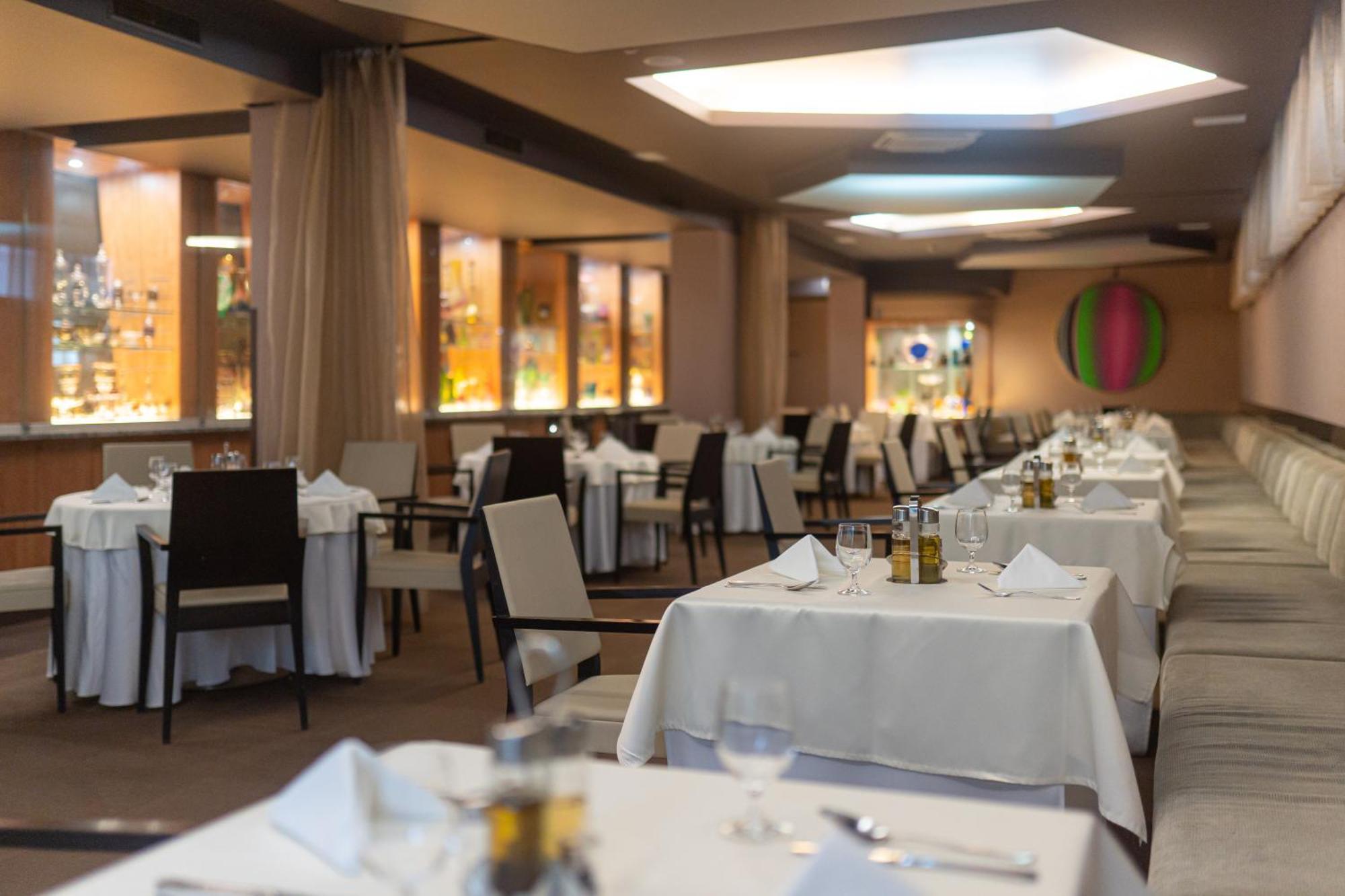 Boutique Hotel Zlaty Dukat コシツェ エクステリア 写真