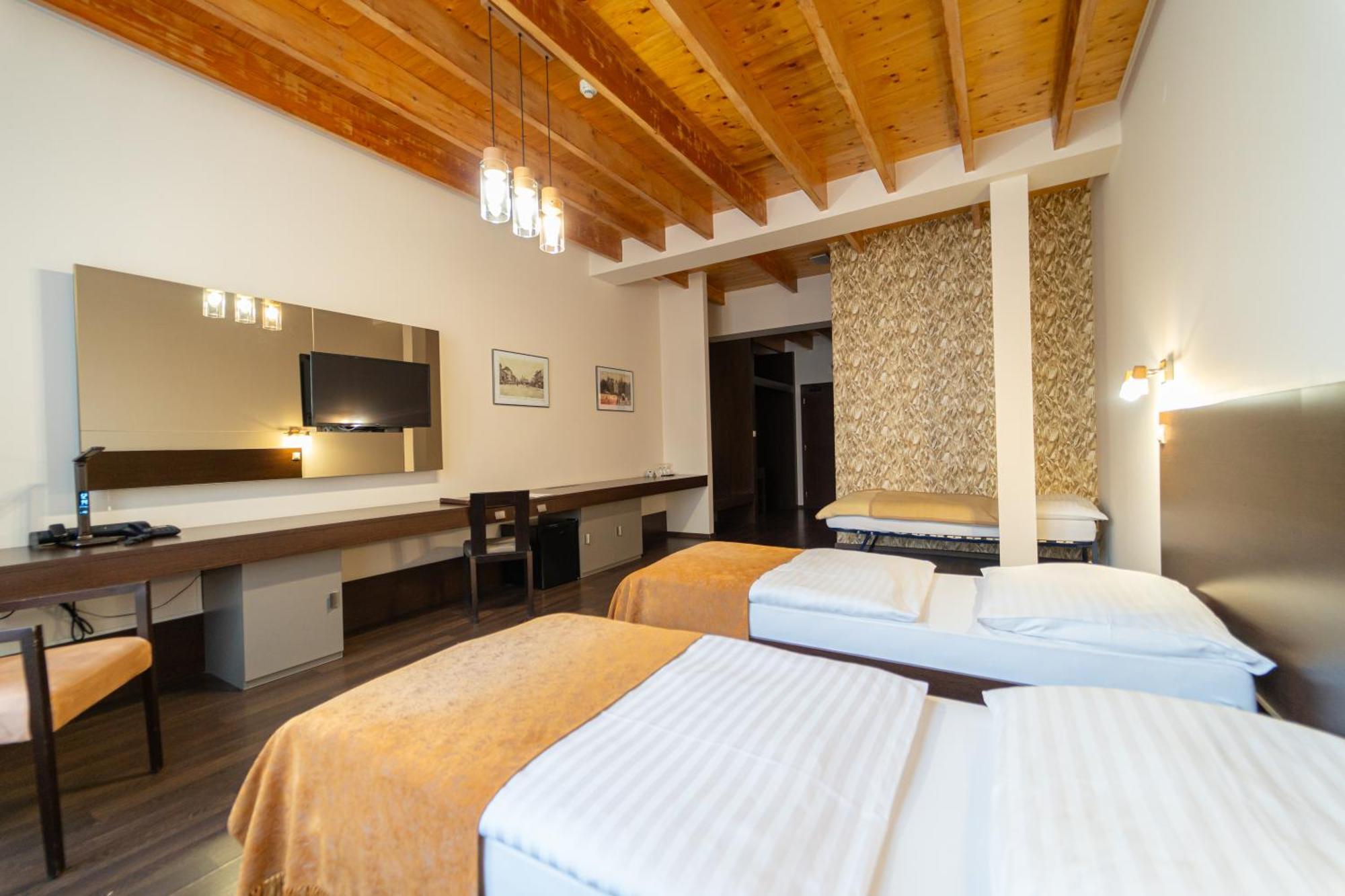 Boutique Hotel Zlaty Dukat コシツェ エクステリア 写真