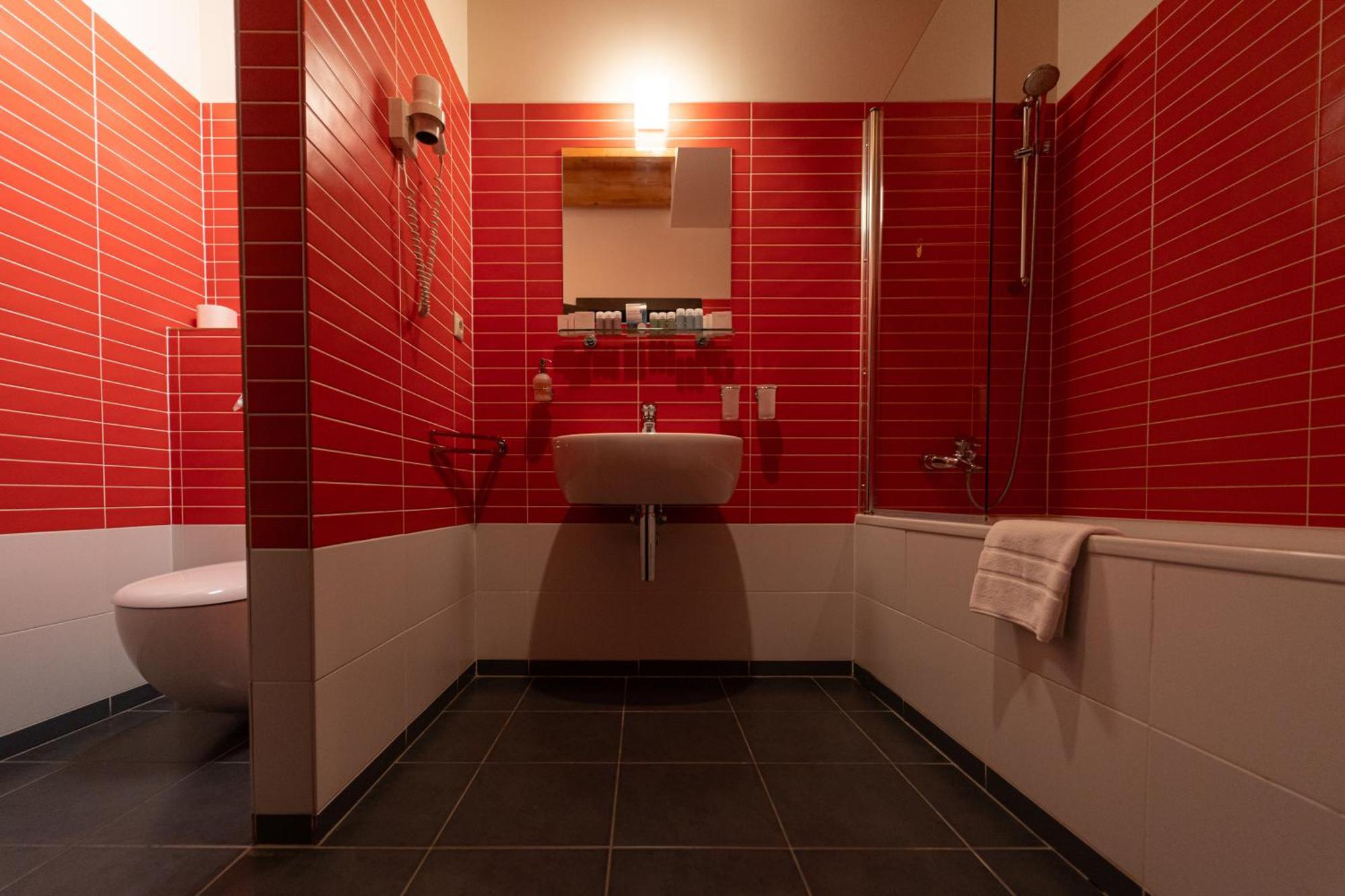 Boutique Hotel Zlaty Dukat コシツェ エクステリア 写真
