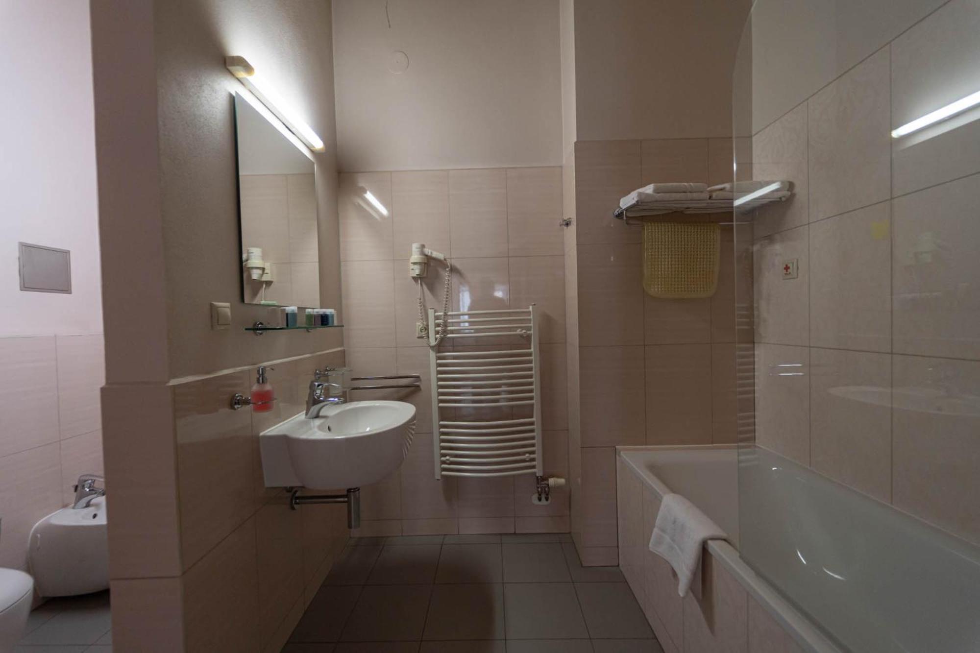 Boutique Hotel Zlaty Dukat コシツェ エクステリア 写真