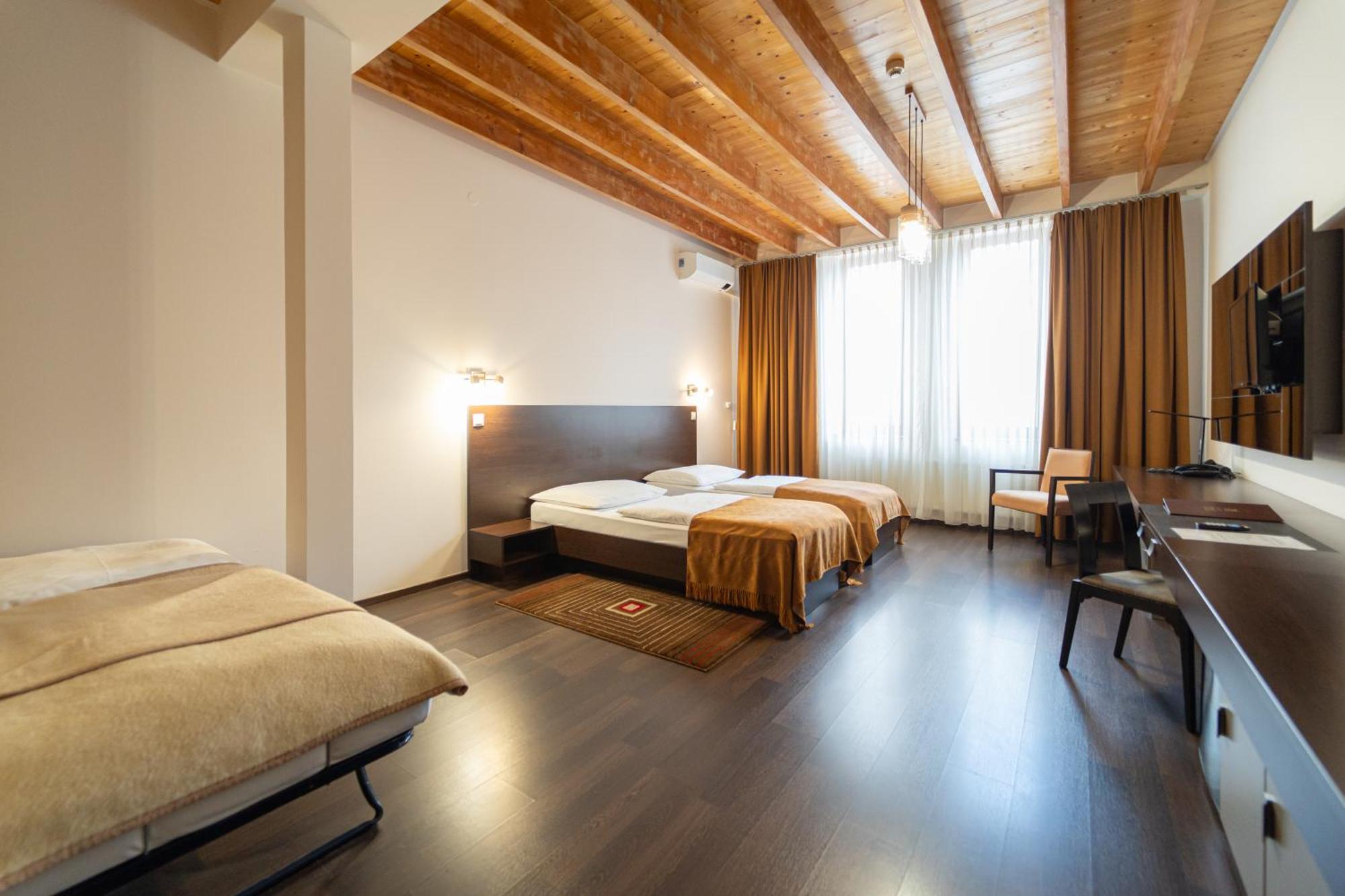 Boutique Hotel Zlaty Dukat コシツェ エクステリア 写真