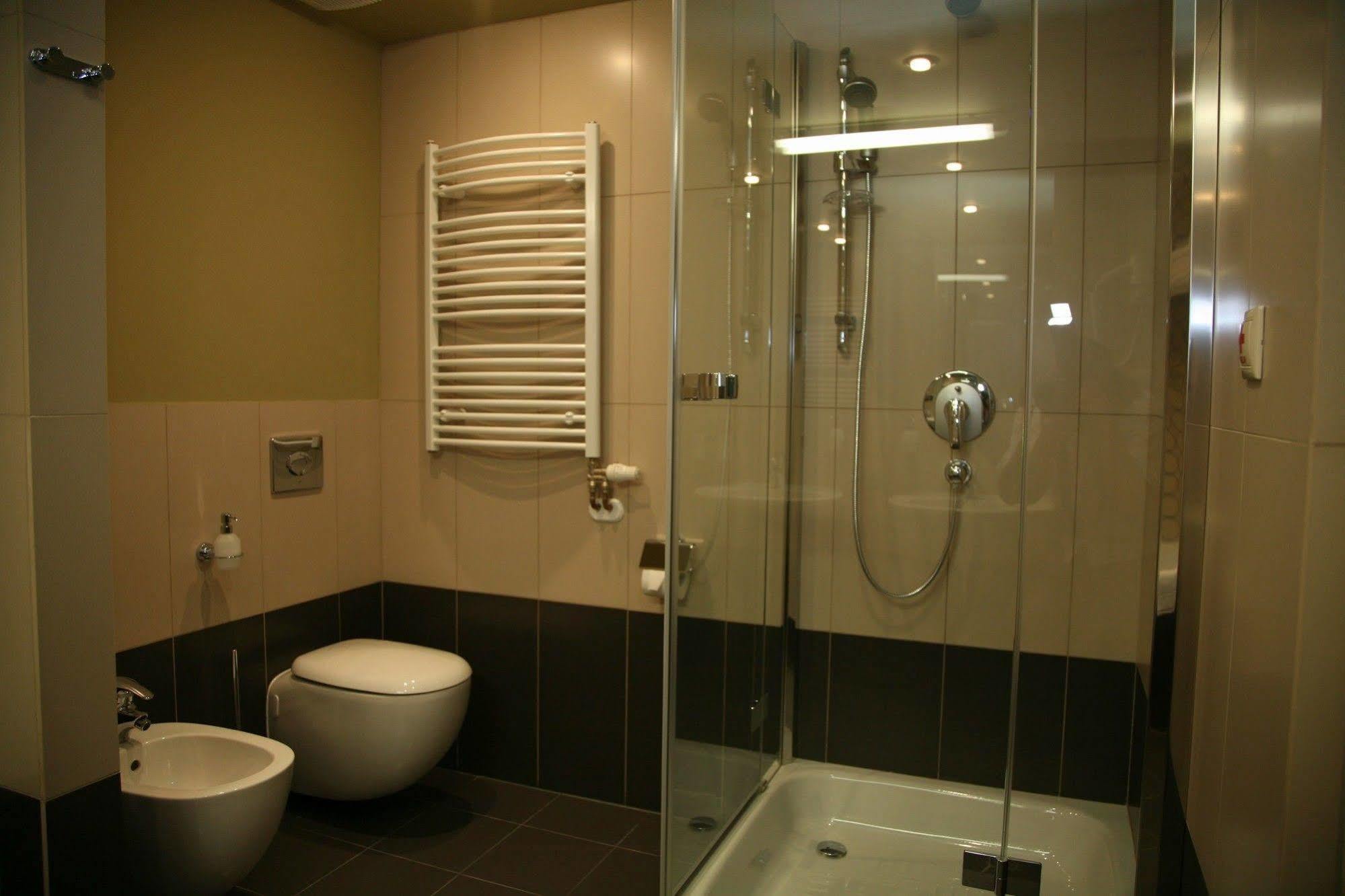 Boutique Hotel Zlaty Dukat コシツェ エクステリア 写真